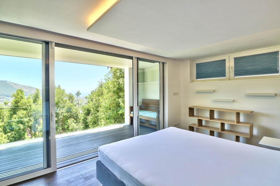 7 Bedroom Property for Sale in Higgovale Western Cape